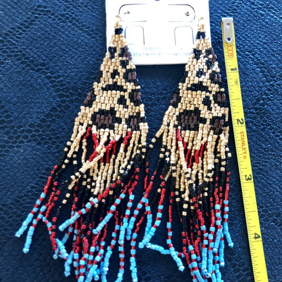 NEW Leopard Print Beaded Fringe Earrings - Picture 3 of 3